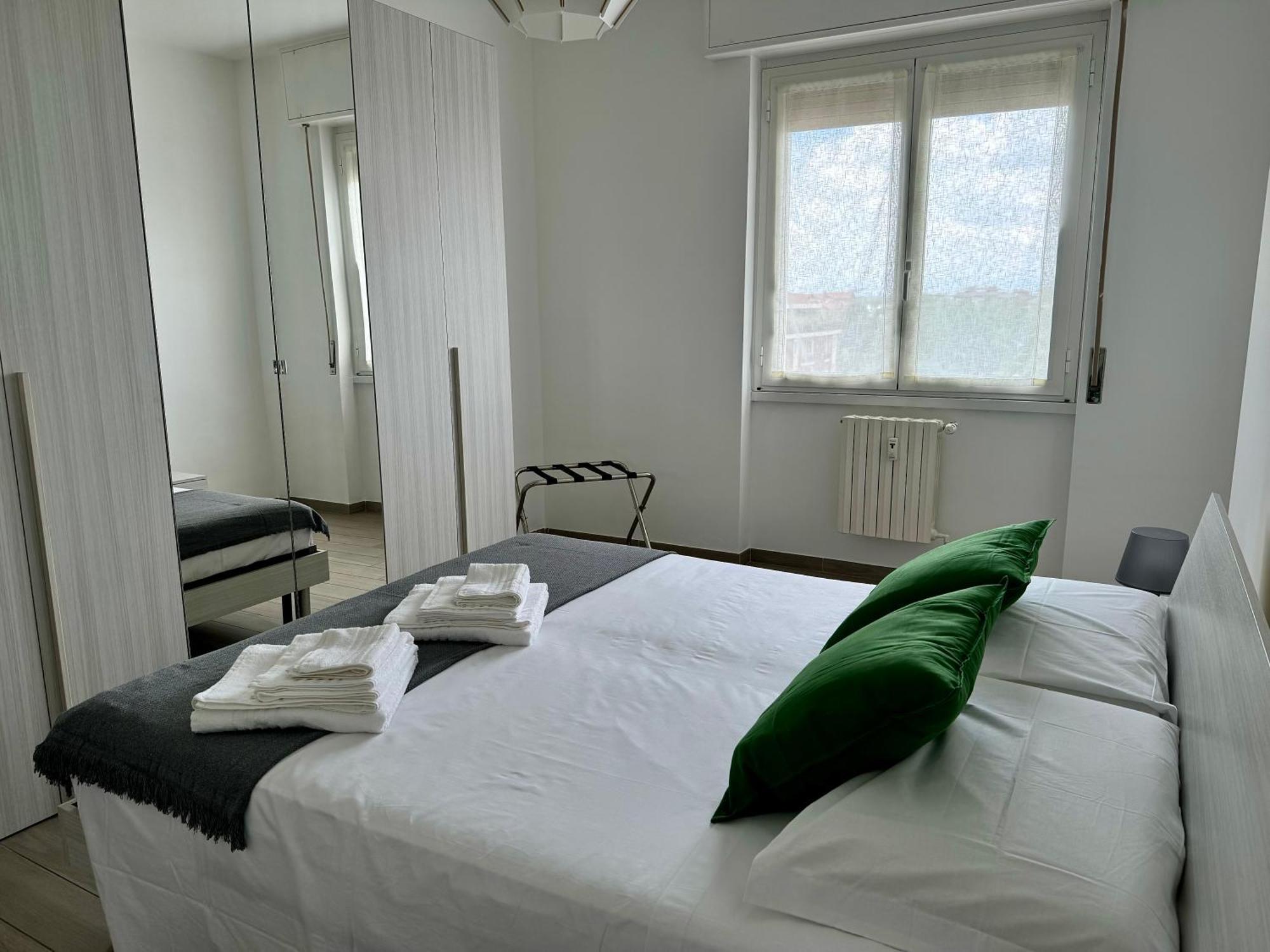 La Casa Di Paolo - Bollate Centro Apartment Bagian luar foto